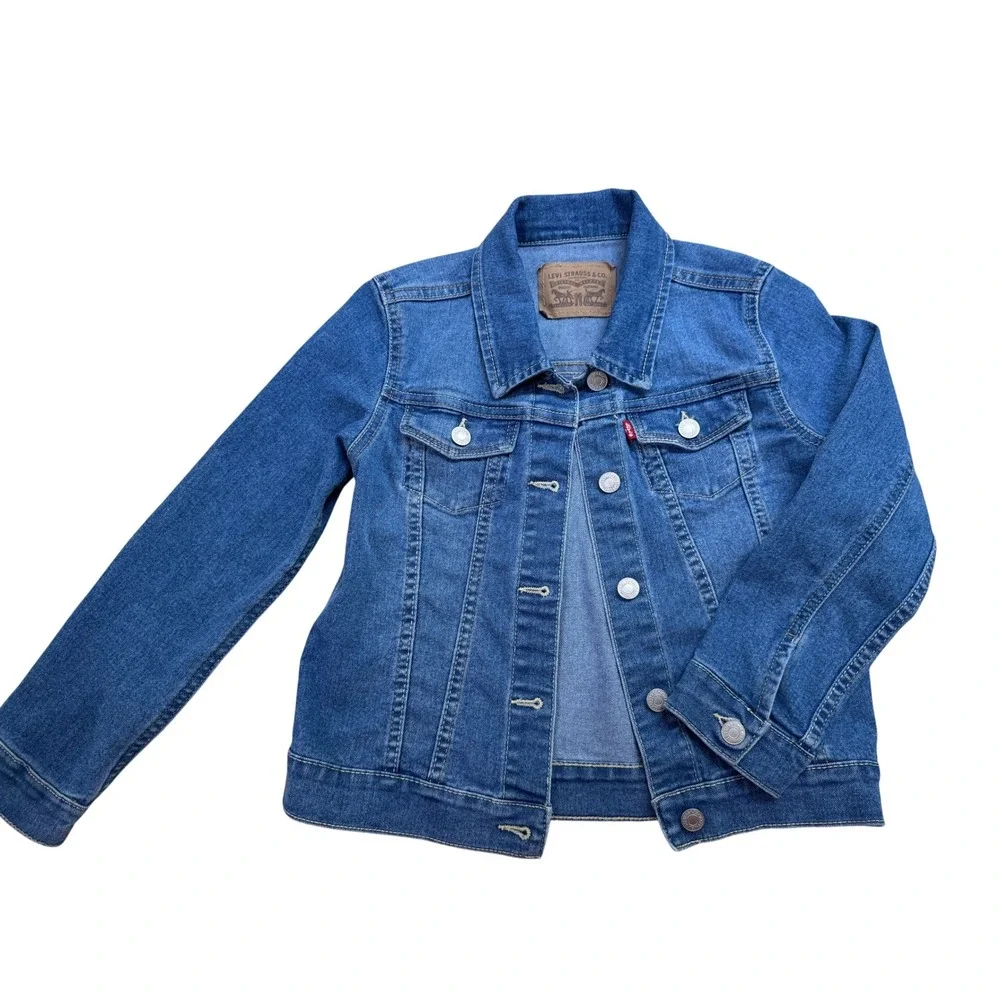 Levi's Girls Denim Trucker Jacket Medium Wash Blue Size 6/6X Classic Jean Jacket